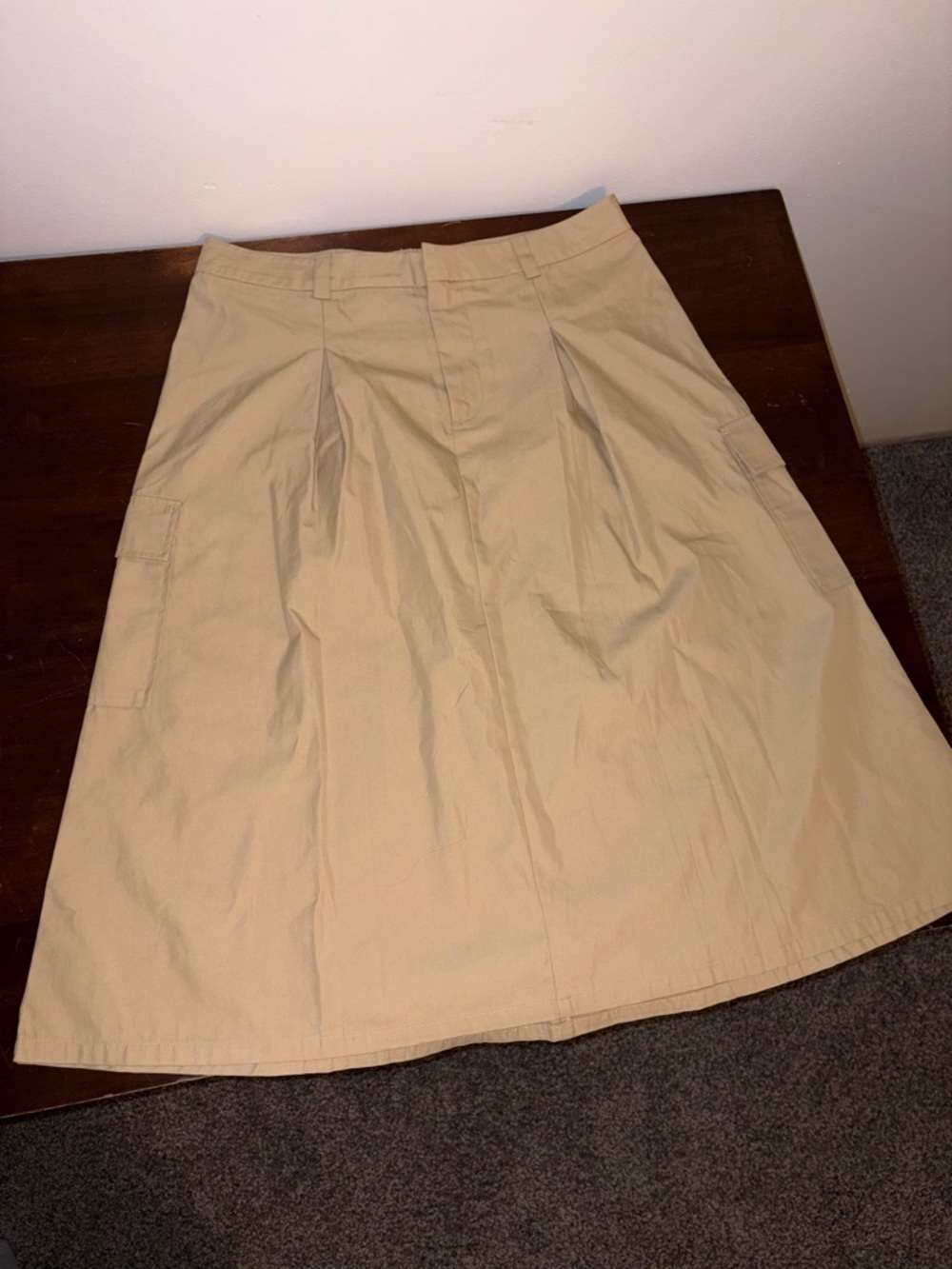 H&M Beige A-Line Utility Skirt